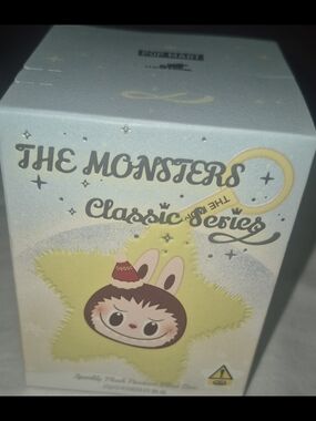 Labubu THE MONSTERS Classic Series-Sparkly Plush Pendant Blind Box
